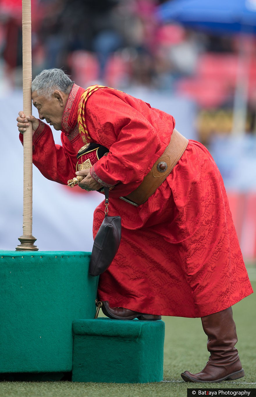 Chùm ảnh tuyệt đẹp về lễ hội Naadam đầy màu sắc của người dân Mông Cổ - Ảnh 13.