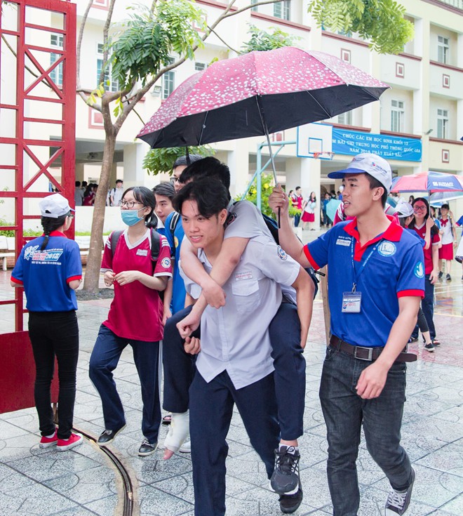 Đổi mới sáng tạo trong phong trào tiếp sức mùa thi năm 2018 - Ảnh 2.