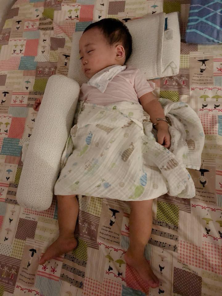 Con trai hot girl Bella trắng trẻo nõn nà, đã biết chạy khắp nhà, Hằng Túi tiết lộ sẽ chăm sóc bé bao lâu - Ảnh 3. Con trai hot girl Bella trắng trẻo nõn nà, đã biết chạy khắp nhà, Hằng Túi tiết lộ sẽ chăm sóc bé bao lâu - Ảnh 3.