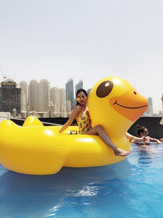 Cuộc sống tự do hạnh phúc của single mom Việt, lương 20 triệu vẫn đủ ăn tiêu thoải mái ở Dubai - Ảnh 10.
