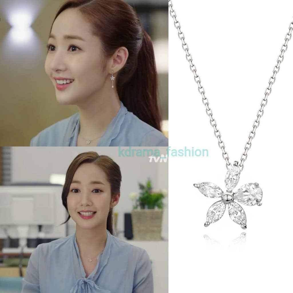 Bóc loạt phụ kiện của thư ký Kim: Toàn những món bé bé xinh xinh mà giá cả triệu đồng - Ảnh 9. Bóc loạt phụ kiện của thư ký Kim: Toàn những món bé bé xinh xinh mà giá cả triệu đồng - Ảnh 9.