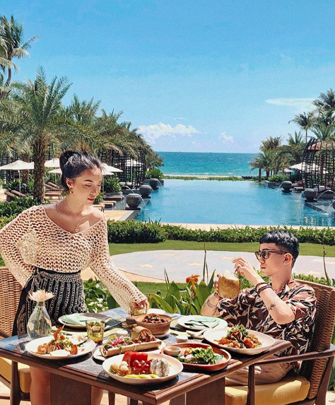 3 đôi bạn thân mới nổi trên Instagram: Cặp thì sang và ảo hết phần thiên hạ, cặp lại hài hước bá đạo không ai bằng - Ảnh 3.