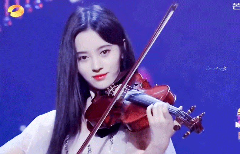 Nhan sắc của &ldquo;mỹ nh&acirc;n 4000 năm c&oacute; một&rdquo; khi l&ecirc;n phim liệu c&oacute; thần th&aacute;nh như lời đồn? - Ảnh 2.