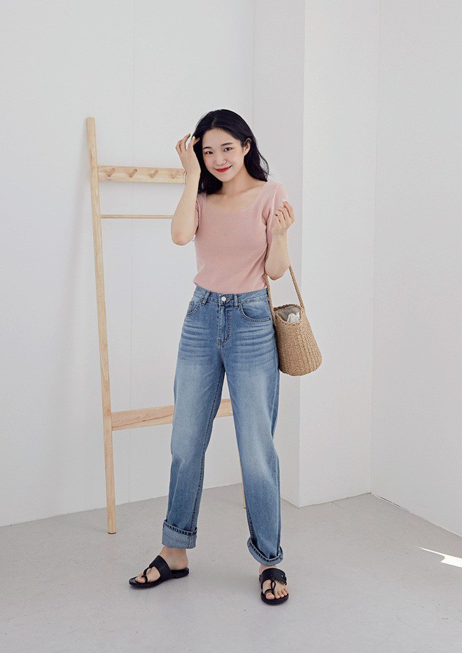 Mê quần jeans say đắm nhưng ngại nắng nóng, các nàng cứ diện jeans dáng suông để vừa mát mẻ lại chuẩn trendy - Ảnh 3.