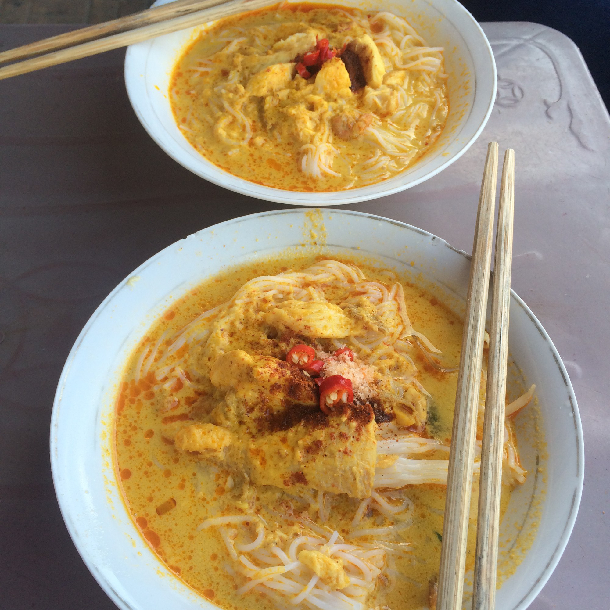 Đến Ch&acirc;u Đốc, nhớ thưởng thức m&oacute;n b&uacute;n k&egrave;n lạ lẫm từ c&aacute;i t&ecirc;n cho đến hương vị - Ảnh 6.