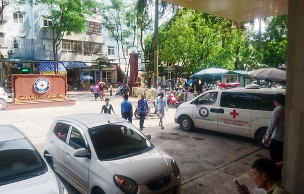 Hà Nội: Thai phụ nhập bệnh viện Bưu Điện chờ đẻ bàng hoàng nghe thông báo tim thai ngừng đập - Ảnh 4.