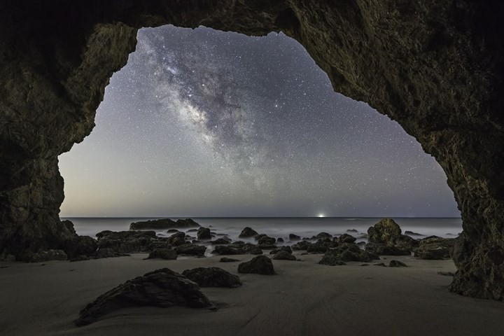 Những bức ảnh ngoạn mục về vũ trụ huyền ảo v&agrave; kỳ b&iacute; - Ảnh 9.