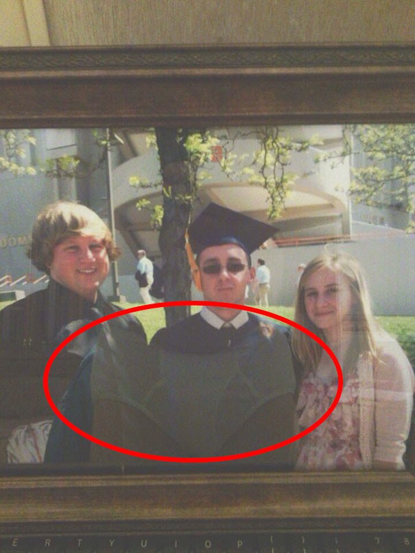 Ch&ugrave;m ảnh tưởng vậy m&agrave; kh&ocirc;ng phải vậy khiến bạn giật m&igrave;nh khi nh&igrave;n ra điều k&igrave; lạ ẩn giấu sau đ&oacute; - Ảnh 26.