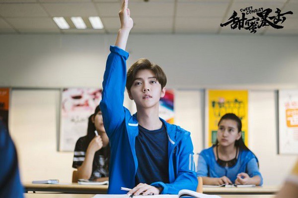 Luhan là... Sam Thái phiên bản nam trong phim mới đóng cặp với người yêu Quan Hiểu Đồng? - Ảnh 2.