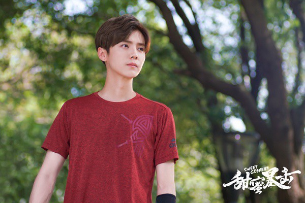 Luhan là... Sam Thái phiên bản nam trong phim mới đóng cặp với người yêu Quan Hiểu Đồng? - Ảnh 7.