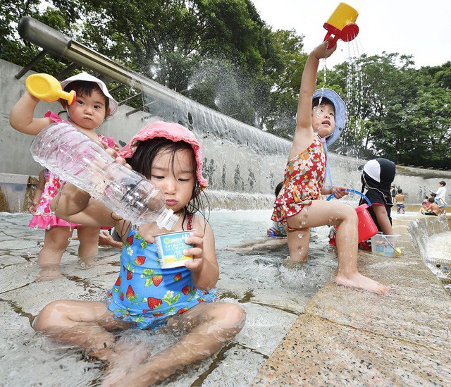 Nắng nóng kỷ lục tại Nhật Bản và Hàn Quốc - Ảnh 7.