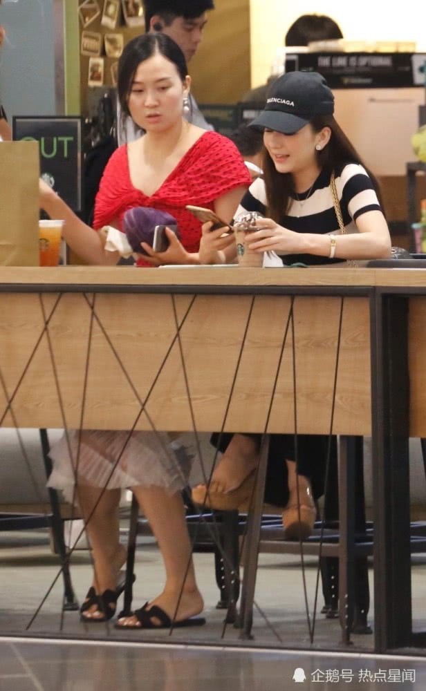 B&agrave; x&atilde; hotgirl của Qu&aacute;ch Ph&uacute; Th&agrave;nh tiếp tục c&oacute; bầu lần 2 sau 1 năm sinh con? - Ảnh 4.