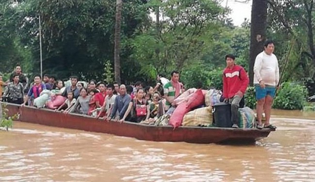 Cuộc sống người dân Lào sau 3 ngày vỡ đập - Ảnh 1.