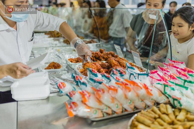 Cận cảnh VinMart trong toà nhà cao nhất Việt Nam: Ai bảo siêu thị là không thể “chất”, không thể cool? - Ảnh 13.