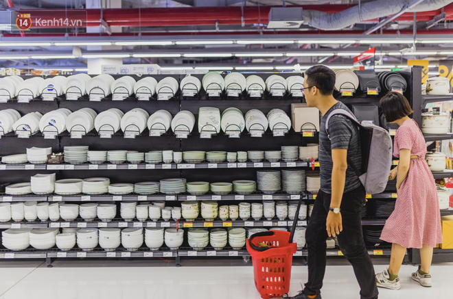 Cận cảnh VinMart trong toà nhà cao nhất Việt Nam: Ai bảo siêu thị là không thể “chất”, không thể cool? - Ảnh 17.