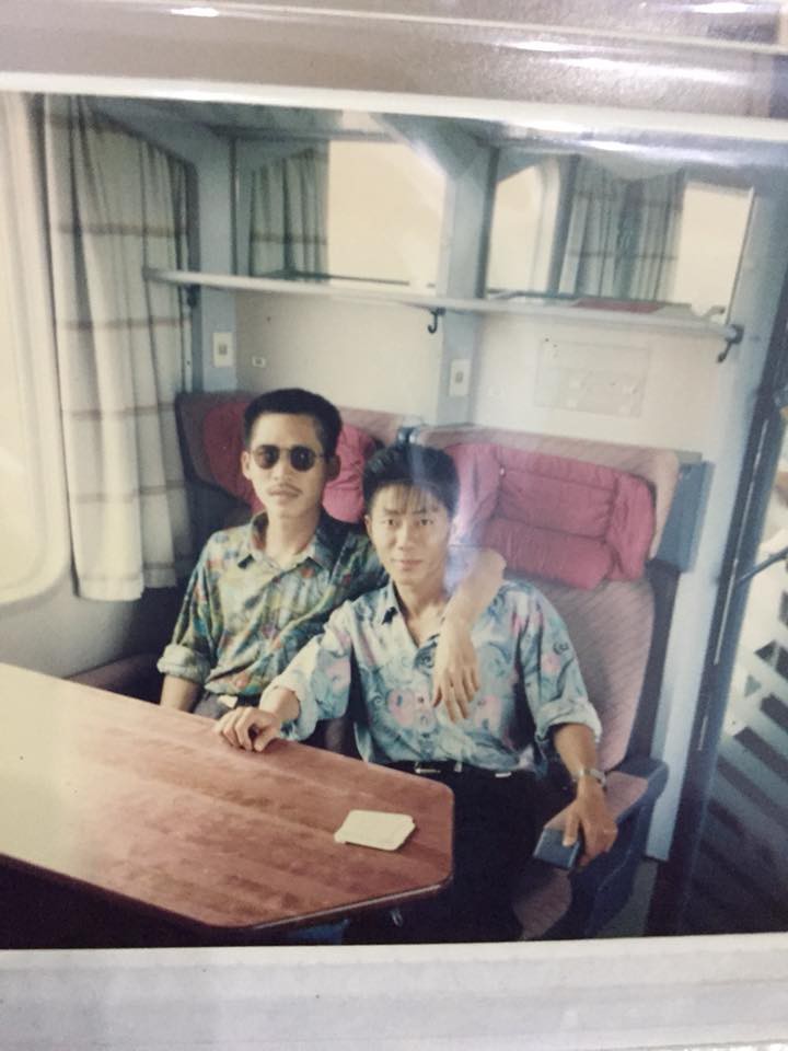 Bố bạn là hotboy đời đầu à?: Câu hỏi của hầu hết cư dân mạng khi thấy cô gái khoe ảnh ngày xưa ơi của bố - Ảnh 4. Bố bạn là hotboy đời đầu à?: Câu hỏi của hầu hết cư dân mạng khi thấy cô gái khoe ảnh ngày xưa ơi của bố - Ảnh 4.