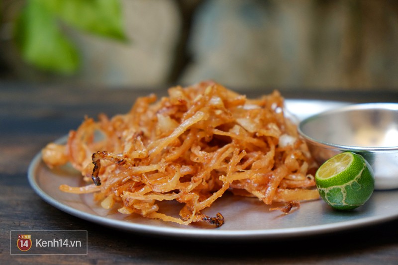 Những món ăn vặt vừa giòn vừa dai, lai rai là hết ý ở Sài Gòn - Ảnh 6. Những món ăn vặt vừa giòn vừa dai, lai rai là hết ý ở Sài Gòn - Ảnh 6.