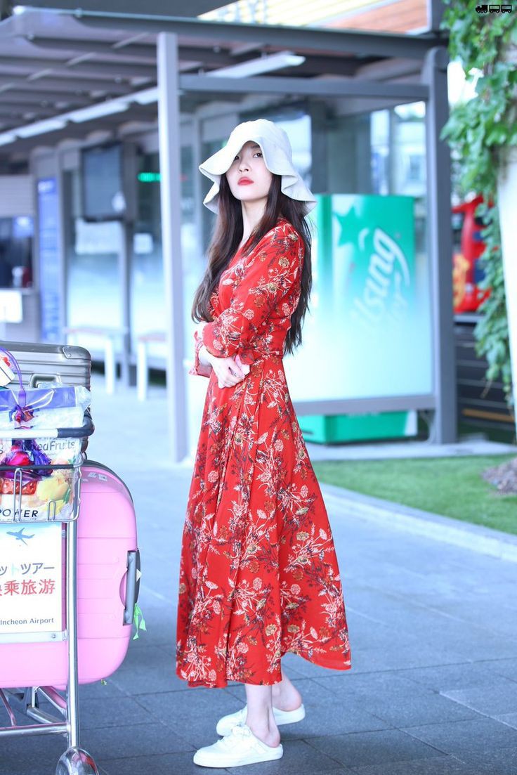Ngắm thời trang sân bay của sao Hàn cũng học được bao kiểu mix đồ đơn giản, thoải mái mà vẫn cực sành điệu - Ảnh 17.