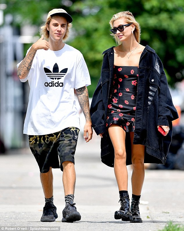 Justin Bieber tươi cười cực hạnh phúc và dễ thương hơn bao giờ hết khi ở bên Hailey Baldwin - Ảnh 5.