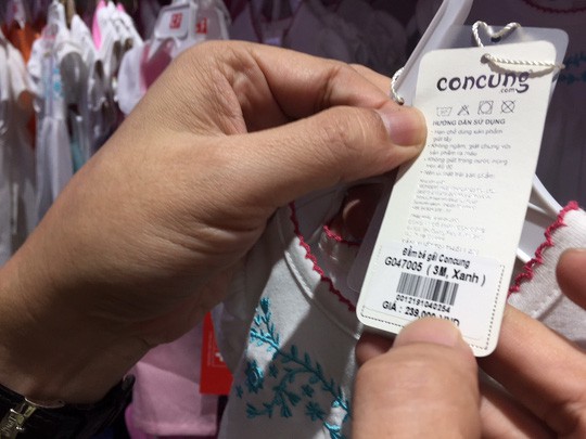Con Cưng tặng 1 tỉ đồng cho ai phát hiện sản phẩm không chính hãng - Ảnh 1. Con Cưng tặng 1 tỉ đồng cho ai phát hiện sản phẩm không chính hãng - Ảnh 1.