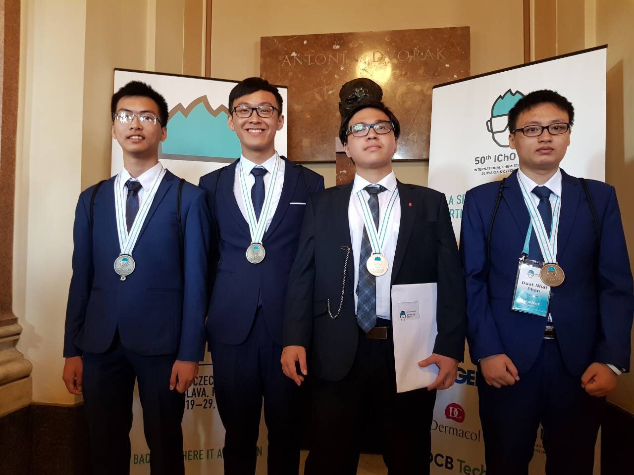 Nam sinh 2 năm liên tiếp giành Huy chương Vàng Olympic Hóa học Quốc tế: Mê học như người ta mê cờ bạc - Ảnh 2.