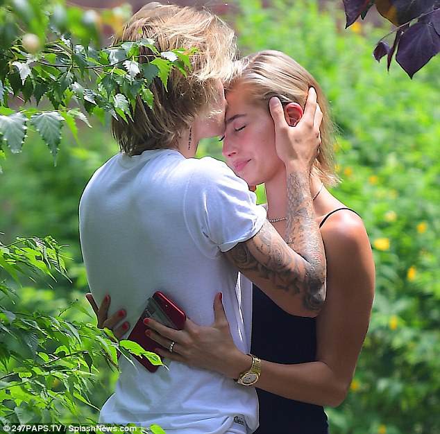 Hành trình tình yêu lúc hợp lúc tan của Justin Bieber và Hailey Baldwin trước khi đính hôn - Ảnh 12.