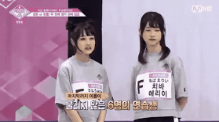 Chọn tr&uacute;ng hit Black Pink, nh&oacute;m nhạc con ghẻ của Produce 48 mang đến tiết mục đ&aacute;ng thất vọng - Ảnh 1.