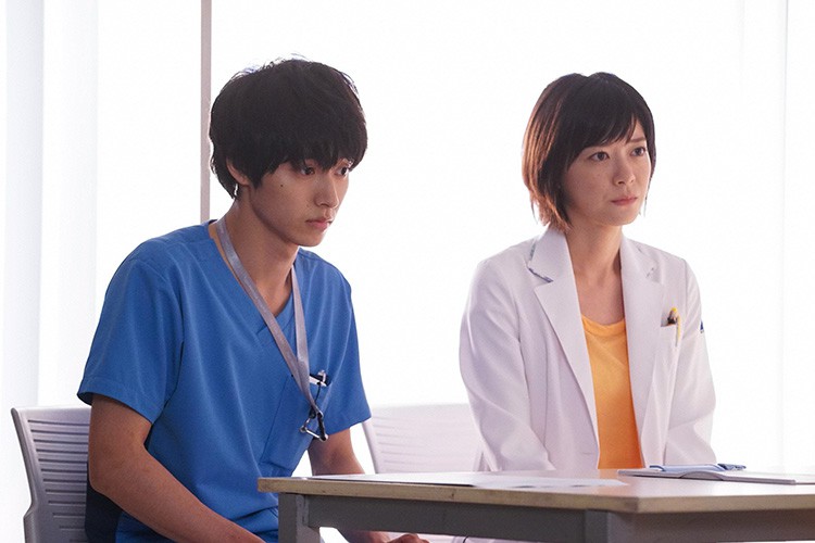 Good Doctor bản Nhật: Kh&ocirc;ng tệ, nhưng cũng chẳng c&oacute; g&igrave; đ&aacute;ng nhớ - Ảnh 8.