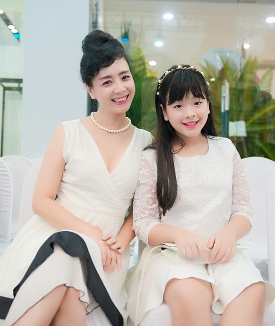 5 năm sau The Voice Kid, con g&aacute;i NSƯT Chiều Xu&acirc;n đ&atilde; trở th&agrave;nh thiếu nữ 14 tuổi, xinh đẹp v&agrave; tự tin lắm rồi! - Ảnh 3.