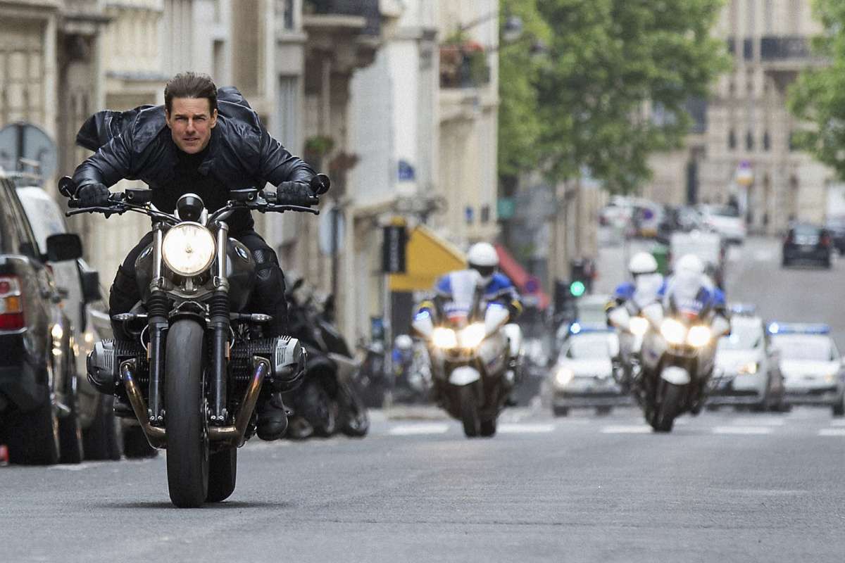 5 bộ phim sẽ khiến bạn mê chú đẹp Tom Cruise ngay lập tức - Ảnh 18. 5 bộ phim sẽ khiến bạn mê chú đẹp Tom Cruise ngay lập tức - Ảnh 18.