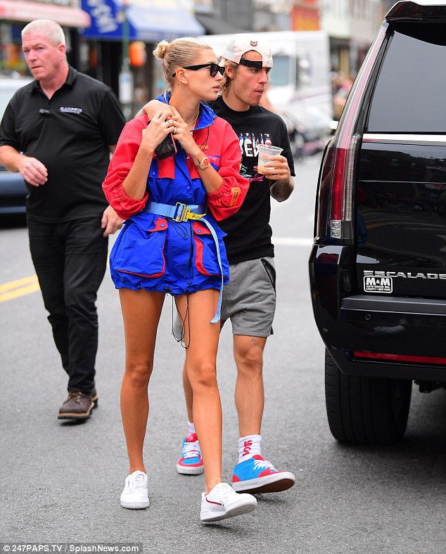 Đây là bằng chứng Justin Bieber và Hailey Baldwin đã bí mật kết hôn? - Ảnh 3.