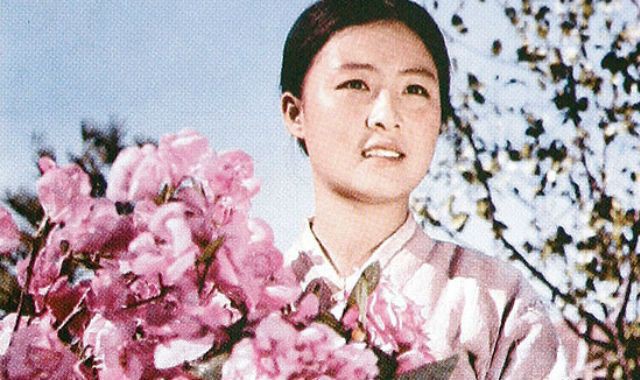 5 bộ phim hay sẽ khiến những ai tò mò về nền điện ảnh Triều Tiên phải ngỡ ngàng - Ảnh 2. 5 bộ phim hay sẽ khiến những ai tò mò về nền điện ảnh Triều Tiên phải ngỡ ngàng - Ảnh 2.