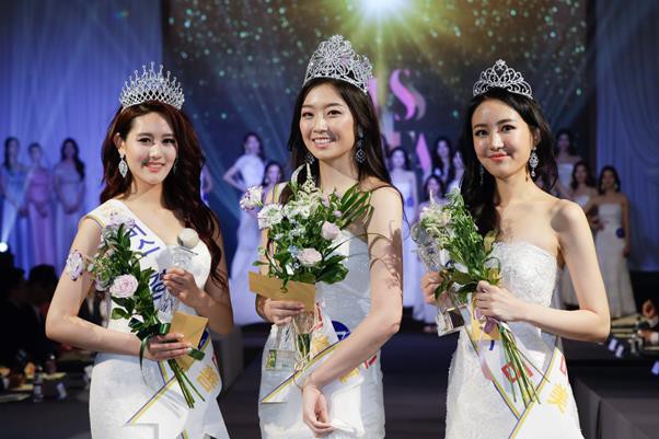 Hoa hậu Hàn Quốc 2018: Trao tận 7 vương miện, Tân Hoa hậu bị chê vì chỉ dễ nhìn nhưng vẫn hơn 6 người còn lại - Ảnh 10.