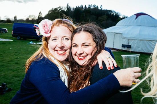 Cwtch: Một từ mới đang gây “bão” trong giới trẻ Châu Âu và câu chuyện cảm động đằng sau nó - Ảnh 4.