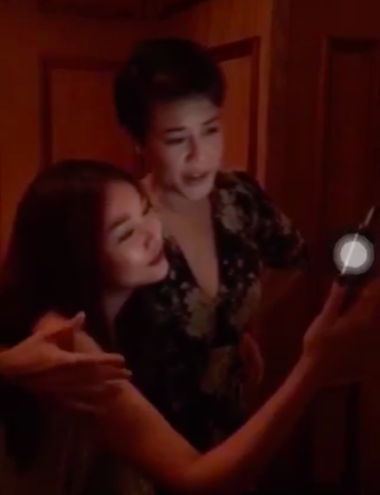 Clip: Thu Phương quấn quýt bên Thanh Hằng, cùng nhau cover cực ngọt hit Ánh nắng của anh - Ảnh 2.