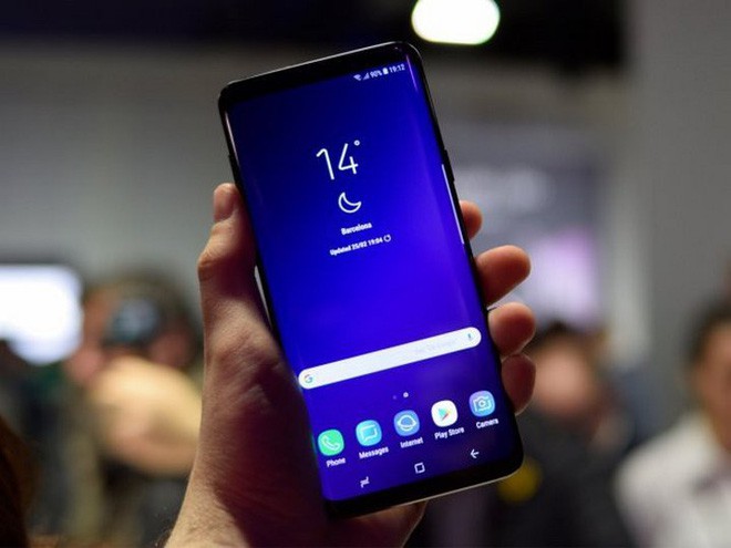 Cảm biến v&acirc;n tay tr&ecirc;n Galaxy S10 bản gi&aacute; rẻ sẽ được t&iacute;ch hợp ở cạnh b&ecirc;n của m&aacute;y? - Ảnh 1.