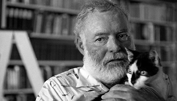 Những bí ẩn về cái chết của nhà văn Hemingway - tác giả nguyên lý “Tảng băng trôi” nổi tiếng - Ảnh 1.