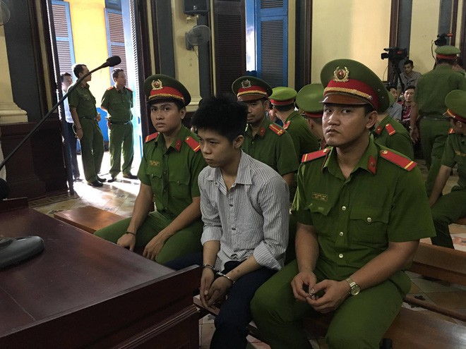 Vụ giết 5 người trong gia đình ở Sài Gòn: Lãnh án tử hình, Nguyễn Hữu Tình xin hiến tạng - Ảnh 2.