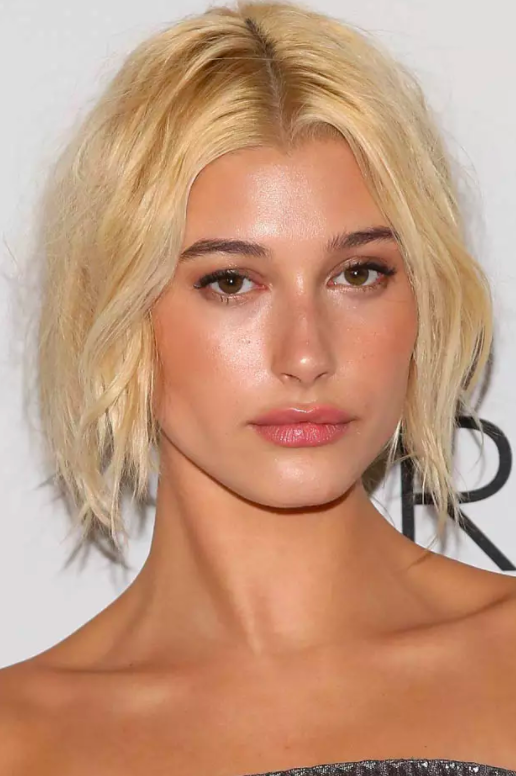 Hailey Baldwin - hôn thê Justin Bieber - thay đổi nhan sắc nhờ dao kéo - Ảnh 6.