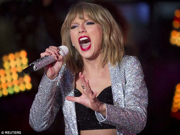 Taylor Swift bị máy móc đạo phong cách viết nhạc: Rất khá, nhưng vẫn chưa đủ đẳng cấp! - Ảnh 3.
