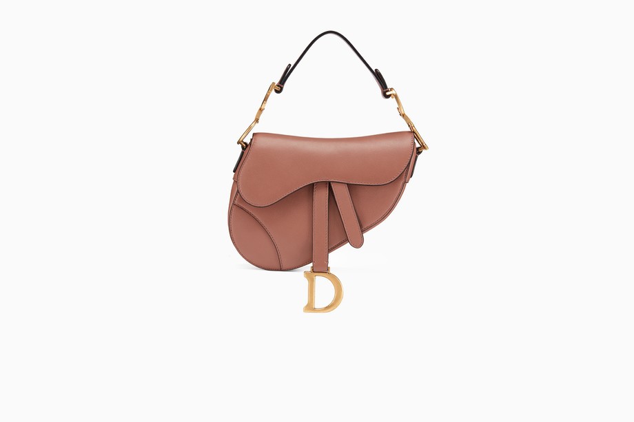 Shopping ác liệt phải cỡ như Ngọc Trinh, đang đi xem phim thì tiện mua đồ tốn hơn trăm triệu - Ảnh 4. Shopping ác liệt phải cỡ như Ngọc Trinh, đang đi xem phim thì tiện mua đồ tốn hơn trăm triệu - Ảnh 4.