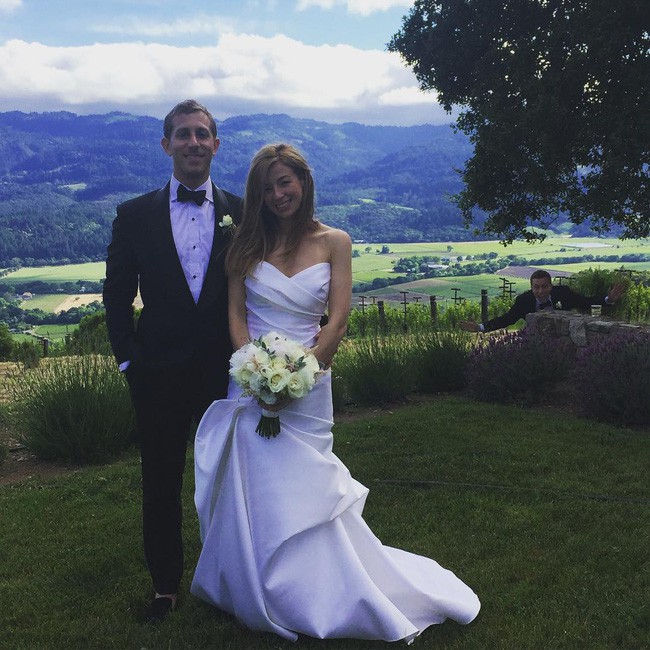 Bạn b&egrave; cưới hết cũng chẳng sao, l&agrave;m th&aacute;nh k&eacute; như anh ch&agrave;ng n&agrave;y kể ra cũng vui! - Ảnh 23.