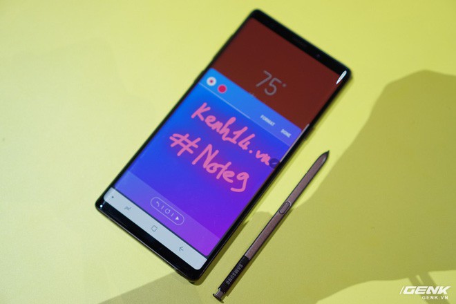 Ảnh thực tế Galaxy Note 9 vừa mới ra mắt: Có những gì đỉnh hơn người tiền nhiệm Note 8? - Ảnh 21.