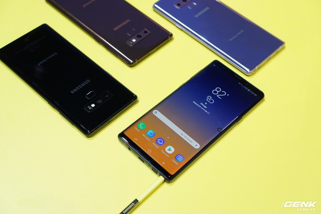 Ảnh thực tế Galaxy Note 9 vừa mới ra mắt: Có những gì đỉnh hơn người tiền nhiệm Note 8? - Ảnh 27.