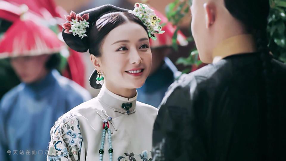 Nhan sắc c&ugrave;ng phong c&aacute;ch ngo&agrave;i đời thực của 6 n&agrave;ng Phi tần trong phim Di&ecirc;n hi c&ocirc;ng lược - Ảnh 7.