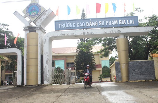 Trường nâng điểm cao để... khỏi dạy: Nếu học, thí sinh cũng sống dở chết dở - Ảnh 1.