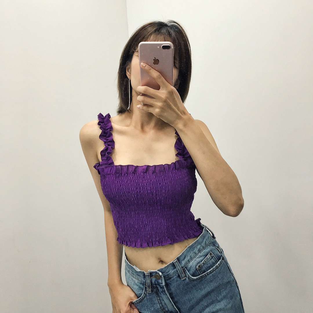 Nhã Phương cao tay khi khoe khéo chân dài và eo thon nhờ cách mix áo cùng kiểu quần này - Ảnh 4.