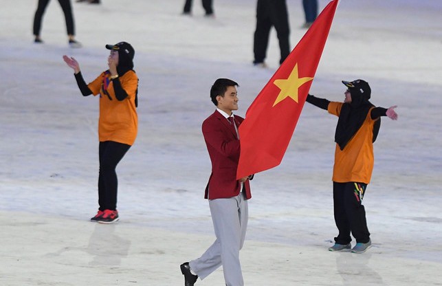 “Hotboy đấu kiếm” sẽ là người cầm cờ đoàn thể thao Việt Nam tại ASIAD 18 - Ảnh 2. “Hotboy đấu kiếm” sẽ là người cầm cờ đoàn thể thao Việt Nam tại ASIAD 18 - Ảnh 2.