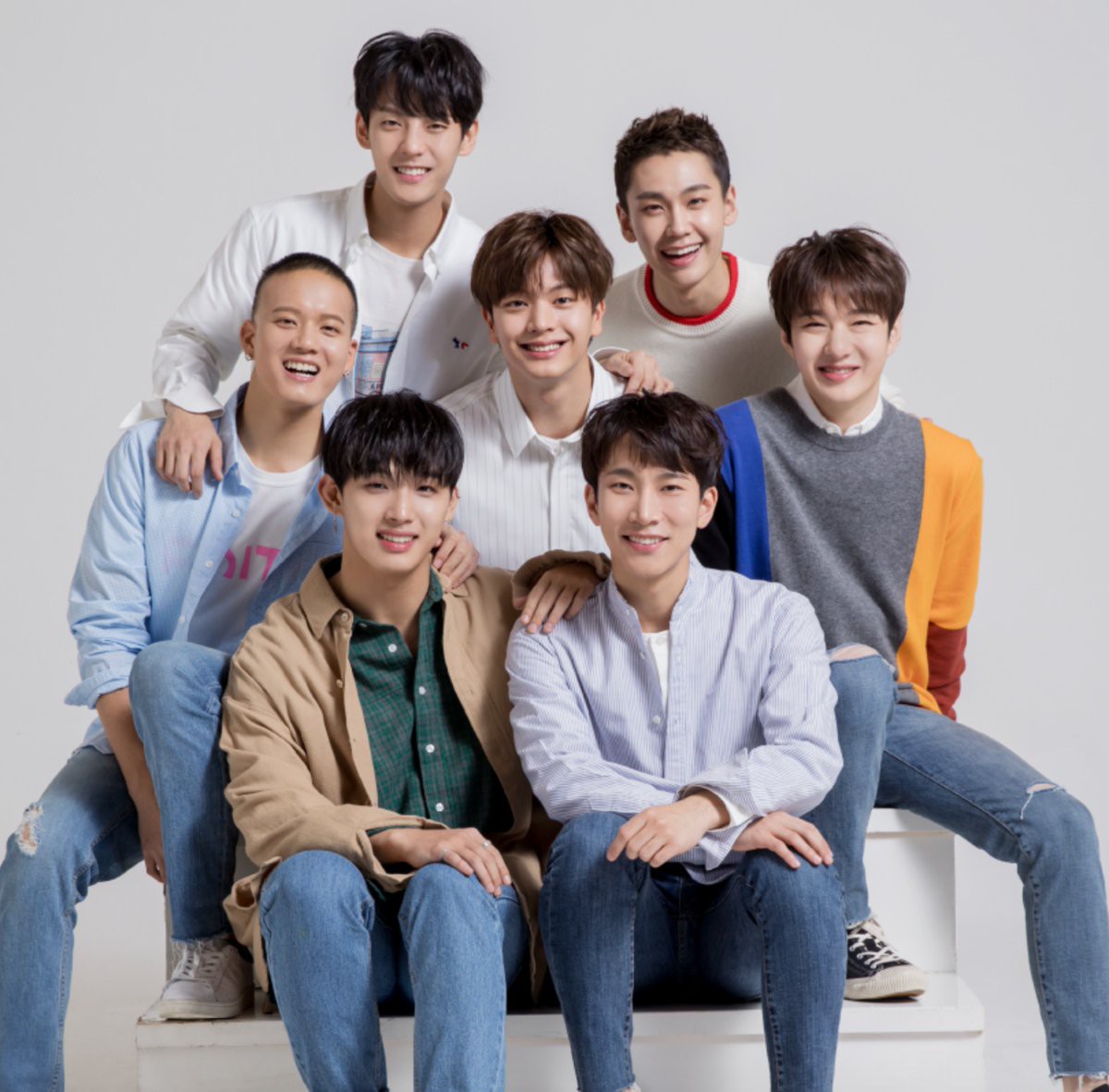 BTS, Wanna One chứng tỏ quyền lực, EXO lại rớt khỏi top 3 vì bị một đàn em vượt mặt trong BXH boygroup hot nhất - Ảnh 5. BTS, Wanna One chứng tỏ quyền lực, EXO lại rớt khỏi top 3 vì bị một đàn em vượt mặt trong BXH boygroup hot nhất - Ảnh 5.