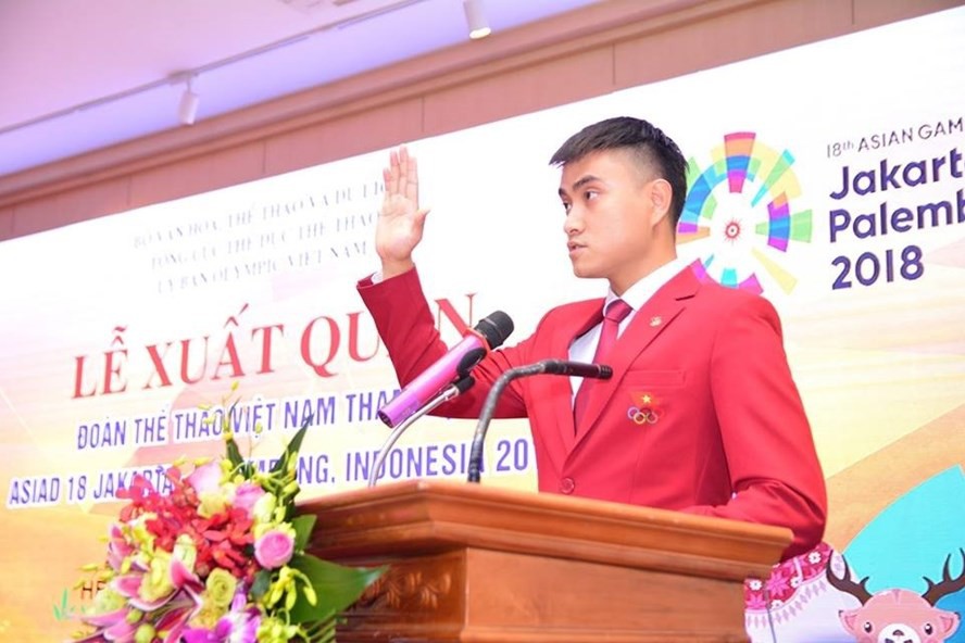 “Hotboy đấu kiếm” sẽ là người cầm cờ đoàn thể thao Việt Nam tại ASIAD 18 - Ảnh 1. “Hotboy đấu kiếm” sẽ là người cầm cờ đoàn thể thao Việt Nam tại ASIAD 18 - Ảnh 1.